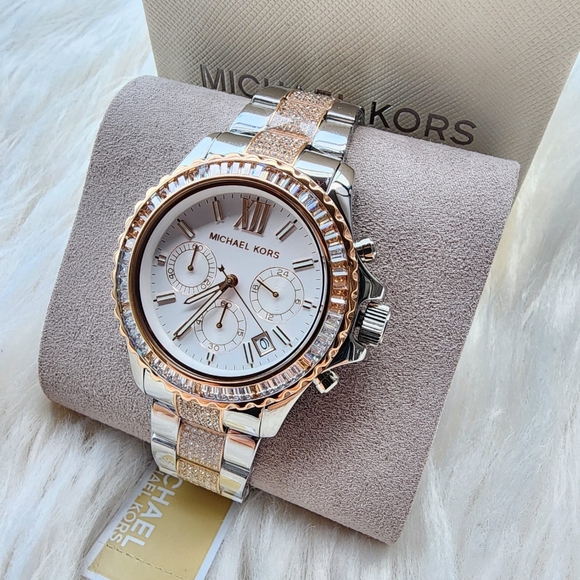 🎁Watch Michael Kors original brand new with tag No Negotiable*** - Picture 6 of 10